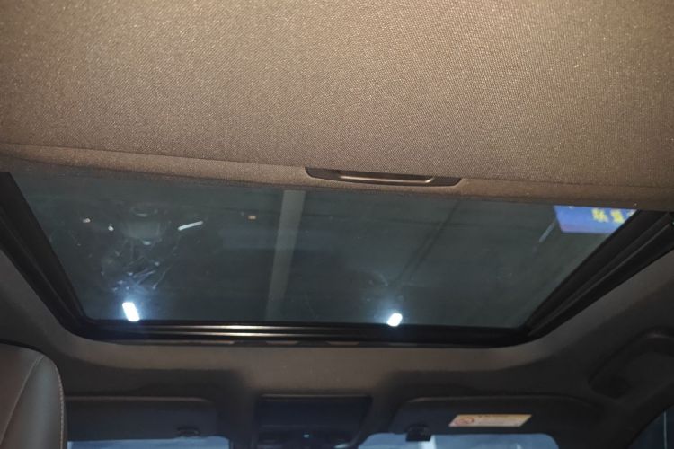 福特 蒙迪欧 2023款 EcoBoost 180 舒雅型中控内饰22