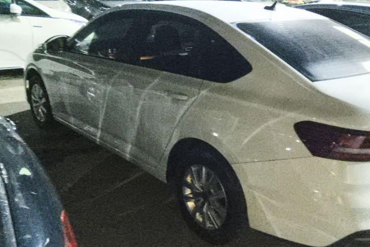 大众 朗逸 2023款 1.5L 自动得逸版车身外观4