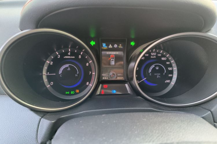 长安CS75 2017款 尚酷版 1.5T 手动锋享型局部细节14