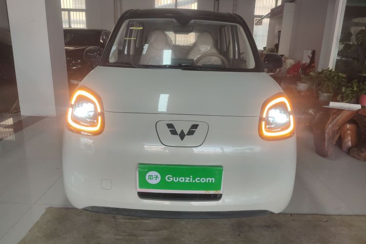 五菱汽车 宏光MINIEV 2025款 四门版 臻享+款车身外观2