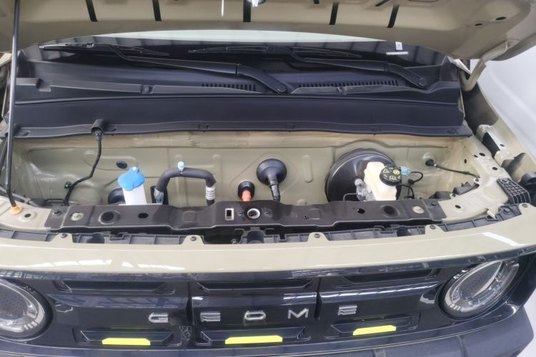 吉利银河 2025款 210km 熊猫骑士机舱底盘24