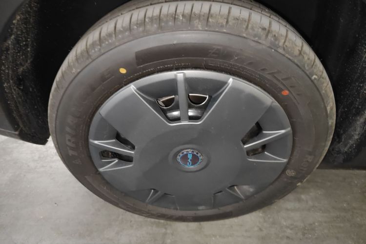 比亚迪 海鸥 2025款 305km 活力版车身外观6008