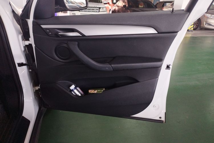 宝马X1 2016款 sDrive18Li 时尚型中控内饰42