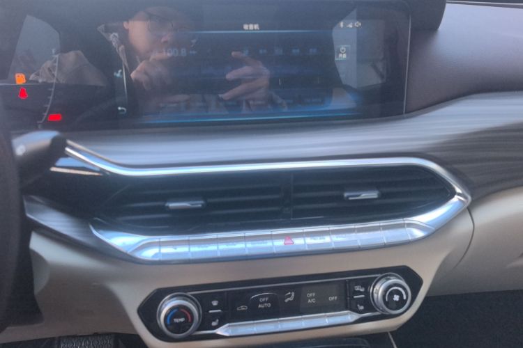 奔腾T77 2021款 PRO 280 TID 自动豪华型中控内饰16