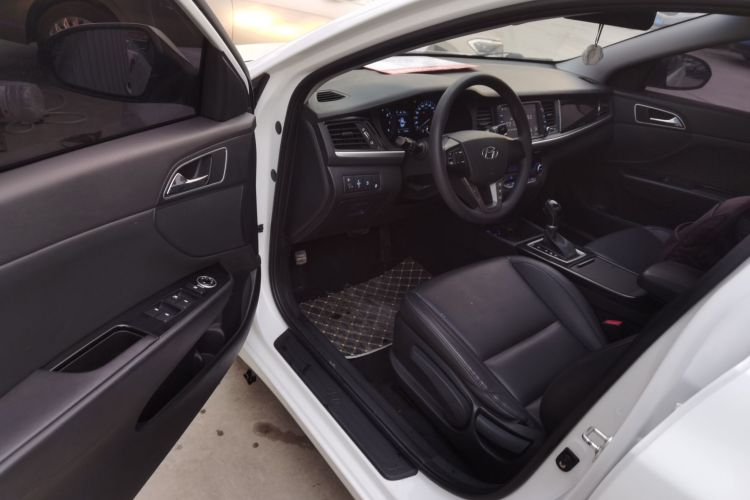 现代 名图 2017款 1.8L 自动智能型GLS 国V中控内饰20