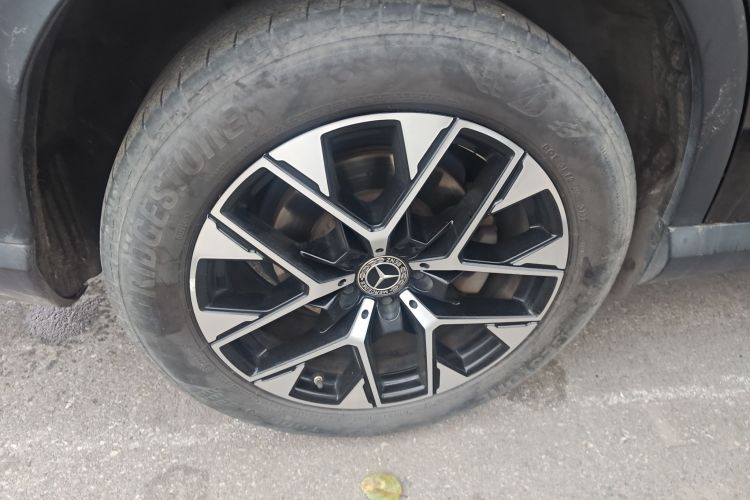 奔驰GLC 2023款 改款 GLC 260 L 4MATIC 动感型 5座车身外观6008