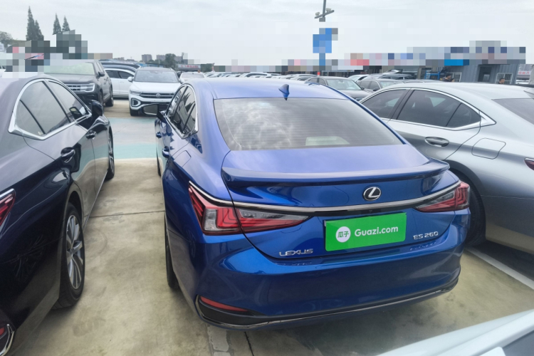 雷克萨斯ES 2020款 260 F SPORT车身外观6004