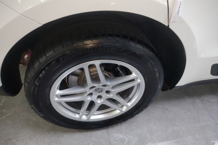 保时捷 2021款 Macan 2.0T车身外观6008