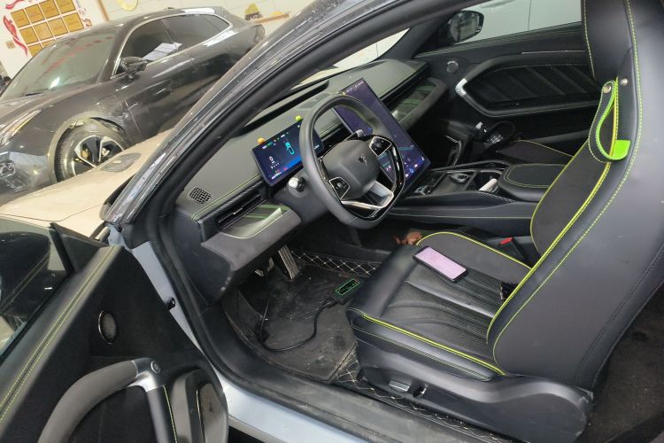 哪吒汽车 哪吒GT 2023款 560中控内饰20