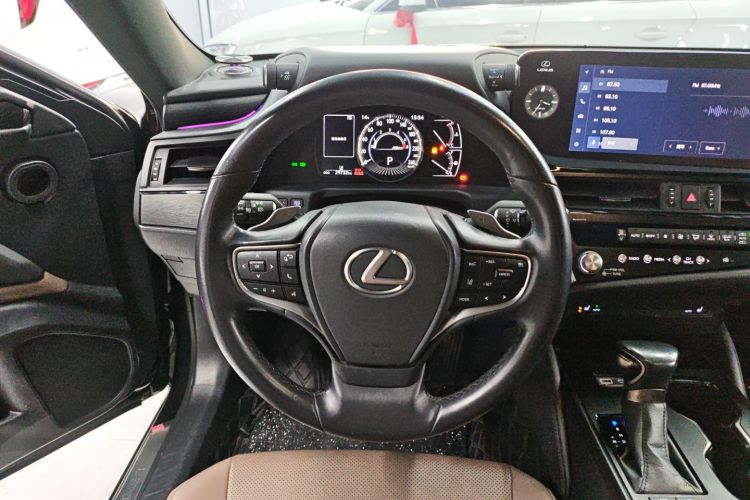 雷克萨斯ES 2023款 200 卓越版局部细节13