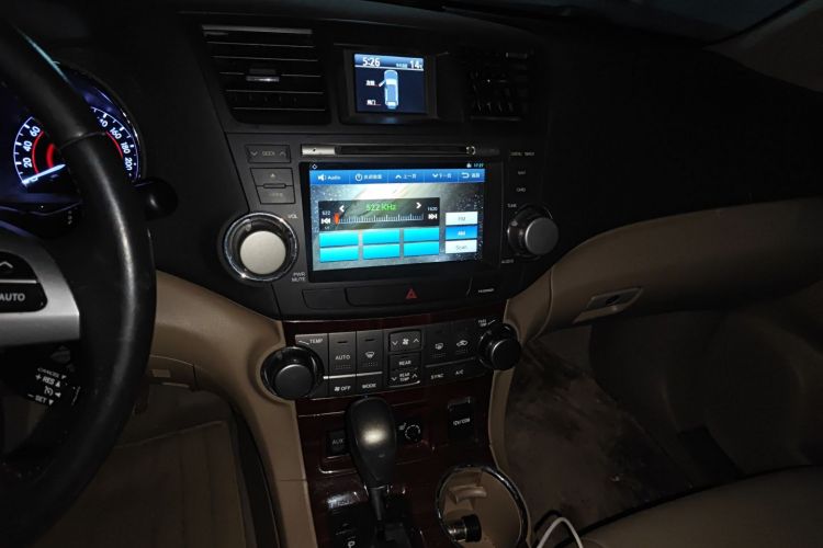 丰田 汉兰达 2012款 2.7L 两驱7座豪华版中控内饰16