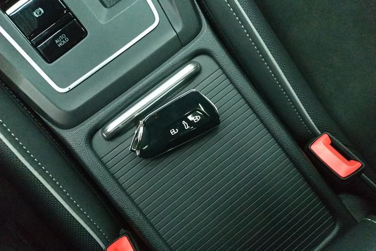 大众 高尔夫 2021款 280TSI DSG R-Line中控内饰7001