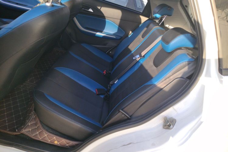 奇瑞新能源 瑞虎3xe 2018款 480 畅行版中控内饰7004