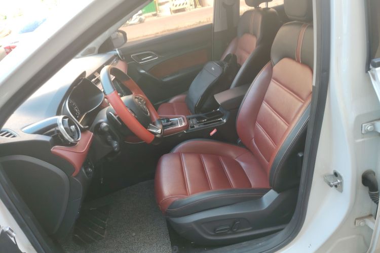 名爵 MG6 2019款 20T 自动Trophy竞技版+运动尾排竞速套装局部细节19