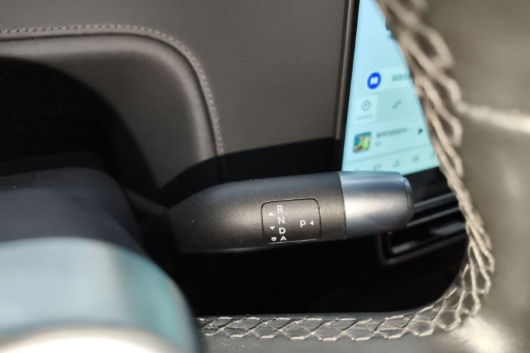 理想汽车 理想L9 2024款 Pro局部细节18