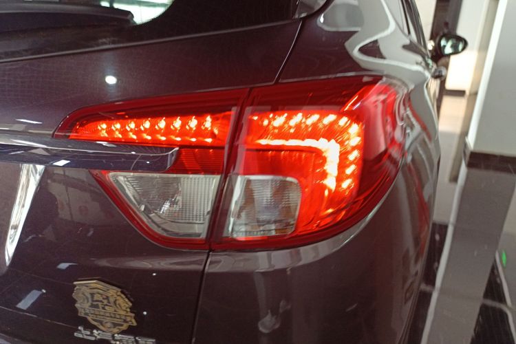 别克 昂科威 2017款 28T 四驱精英型车身外观6006