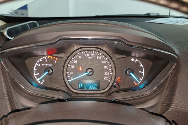 福特 福睿斯 2017款 幸福版 1.5L 自动时尚型中控内饰14