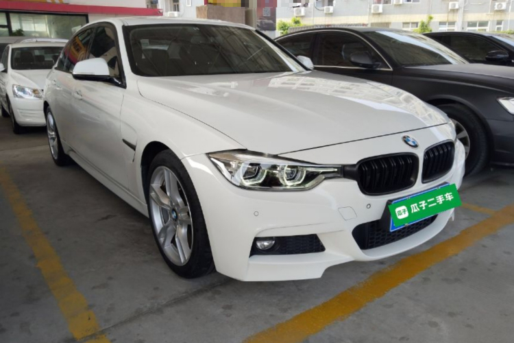 宝马3系 2019款 320Li M运动套装车身外观3