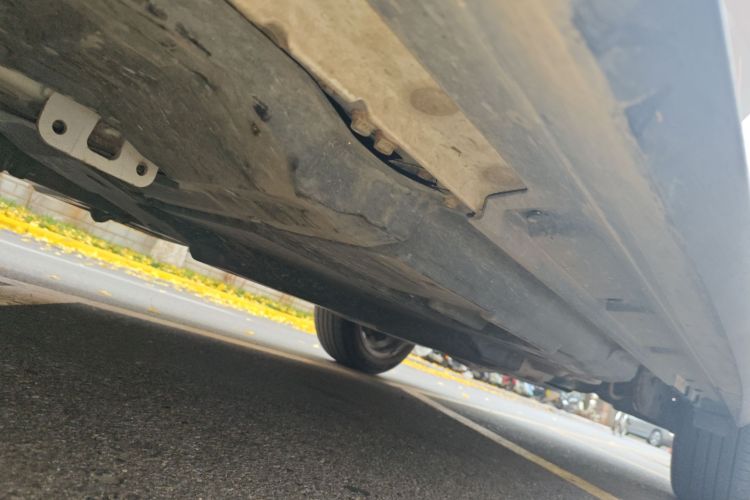 雷克萨斯RX 2016款 300 四驱典雅版 国V局部细节9004