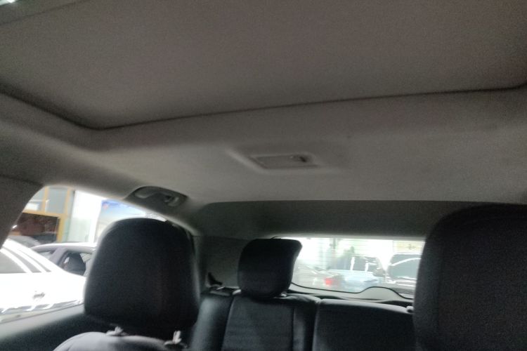 别克 昂科拉 2015款 1.4T 自动两驱都市精英型中控内饰22