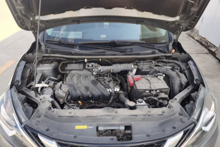 日产 轩逸 2022款 经典 1.6XL CVT豪华版机舱底盘24