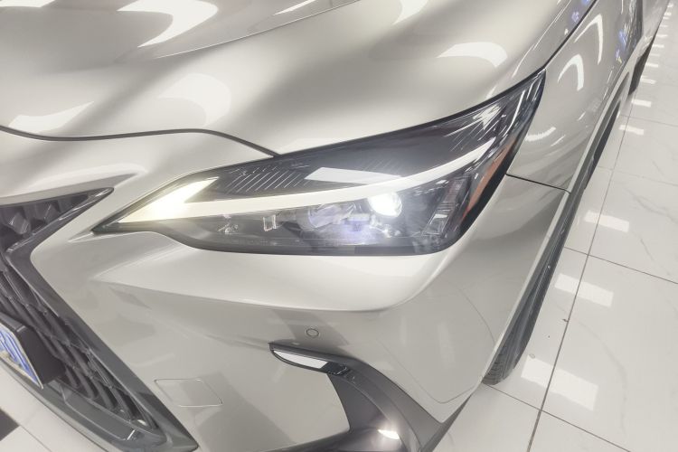 雷克萨斯NX 2022款 260 前驱 创悦版局部细节36