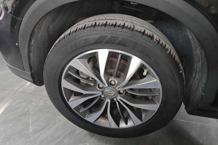 广汽传祺 传祺GS8 2017款 320T 两驱豪华智联版（七座）车身外观6007