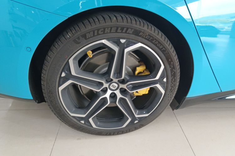 小米汽车 小米SU7 2024款 四驱超长续航高阶智驾Max版车身外观6008