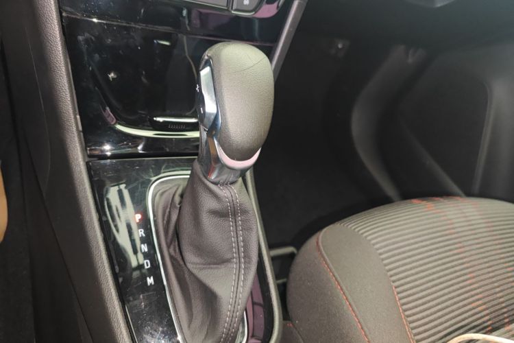 别克 昂科拉 2016款 18T 自动两驱都市领先型局部细节18