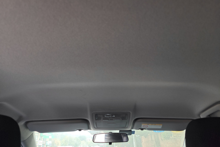 丰田 卡罗拉 2017款 改款 1.6L 手动GL中控内饰22