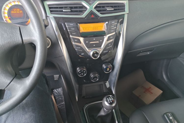 比亚迪F3 2020款 1.5L 手动超值版中控内饰16