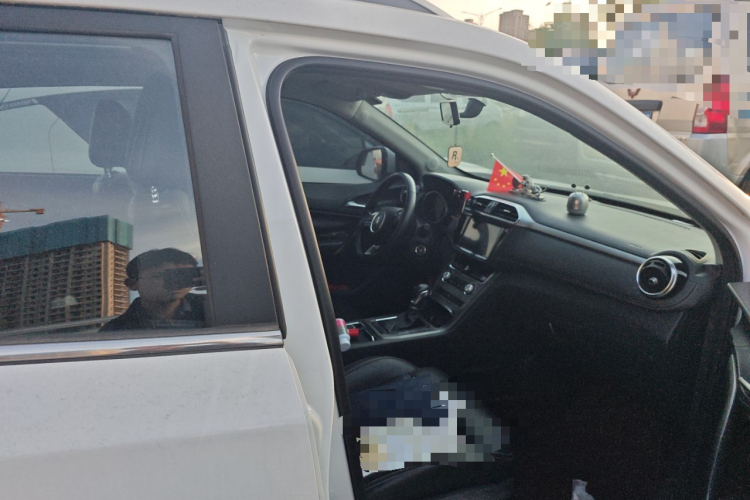 名爵 锐腾 2017款 20T 自动豪华版局部细节9005