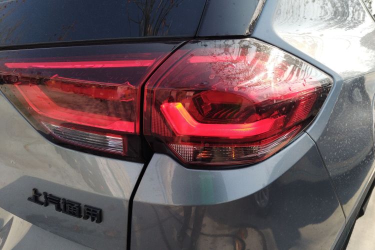 雪佛兰 沃兰多 2018款 Redline 530T 自动纵享版（5+2款） 国V车身外观6001