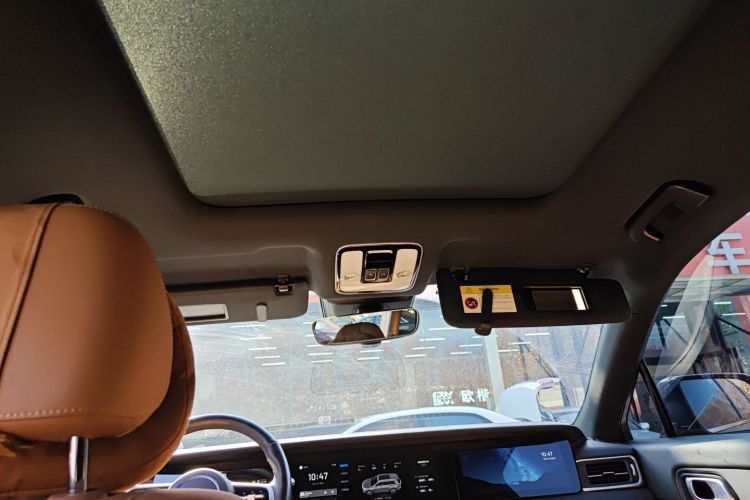 理想汽车 理想ONE 2021款 增程6座版局部细节22