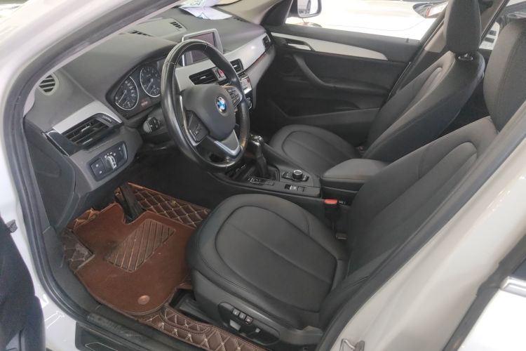 宝马X1 2018款 sDrive20Li 领先型局部细节19