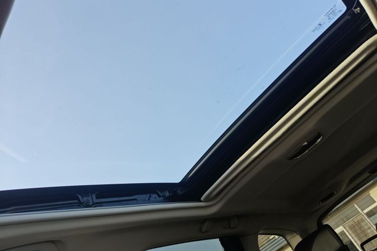 斯巴鲁 森林人 2018款 2.0i 时尚导航版局部细节22