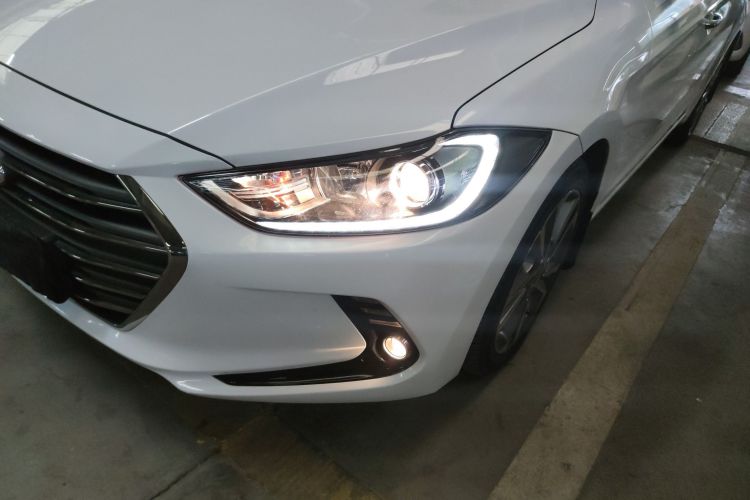 现代 领动 2016款 1.6L 自动智炫·精英型局部细节36