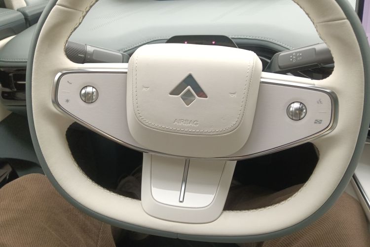 昊铂GT 2023款 710后驱超充Max版中控内饰13