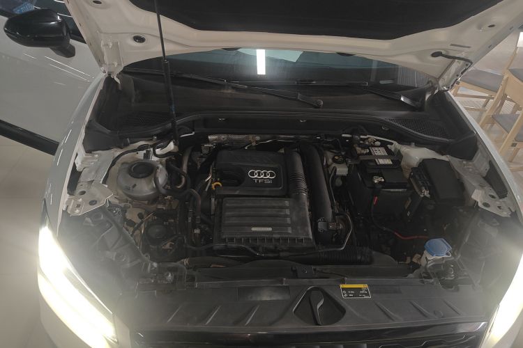 奥迪Q2L 2021款 35 TFSI 进取动感型局部细节24