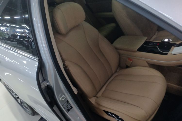 鸿蒙智行 问界M7 2024款 1.5T 智驾四驱Max版 5座局部细节41