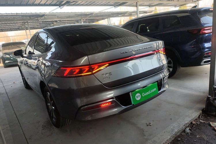 比亚迪 秦PLUS 2024款 荣耀版 DM-i 55KM领先型车身外观6003