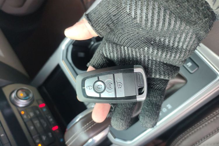 福特F-150猛禽 2019款 3.5T LTD中控内饰11