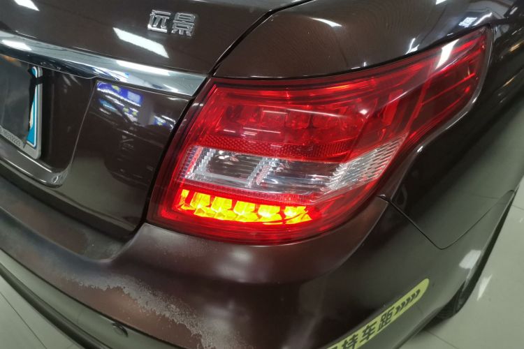 吉利汽车 远景 2016款 1.5L 手动幸福版车身外观6006