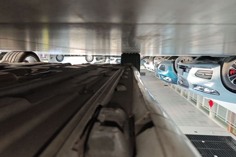 奔驰E级(进口) 2016款 E 200 轿跑车 灵动版局部细节9001