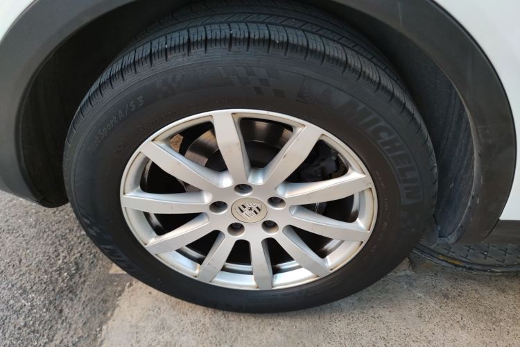 保时捷 2019款 Cayenne 3.0T车身外观6008