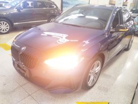 宝马1系 2021款 120i M运动曜夜版