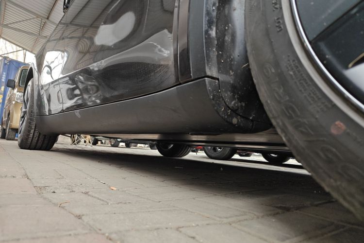 特斯拉 Model Y 2023款 长续航全轮驱动版局部细节9001