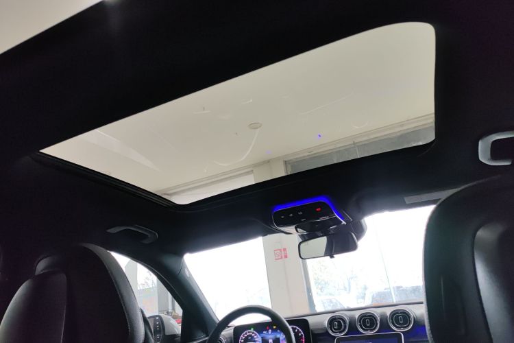 奔驰C级 2024款 C 260 L 运动版中控内饰22