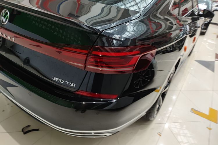 大众 帕萨特 2024款 380TSI 星空精英版车身外观6006