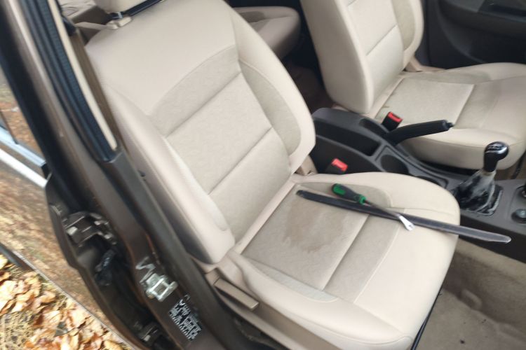 五菱汽车 五菱宏光 2014款 1.2L S标准型国IV局部细节41